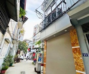 Nhà riêng 6 tầng thang máy  sát cv hoà bình/ ngoại giao đoàn- dt 35m2x 6 tầng- mặt ngõ thông- nhỉnh