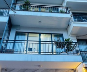 2 Bán nhà tây hồ phân lô, 3ô tô vào nhà, đường 2 ôtô tải tránh nhau, ô tô 16 chỗ ngủ trong nhà.