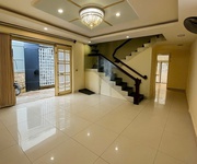 Nhà lô góc quận 3 -cách mạng tháng tám - 4 x 13 m - 6.8 tỷ