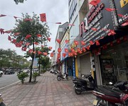 Bán nhà mặt phố ngô gia tự, vỉa hè đá bóng, gần bigc long biên, kinh doanh ngày đêm