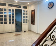 Nhà 2 tầng, đường ni sư huỳnh liên, phường 10, tân bình, 66m   4.2x15.7    giá 10.5 tỷ. Nhà 2 tầng, đường ni sư huỳnh liên, phường 10, tân bình, 66m   4.2x15.7    giá 10.5 tỷ.