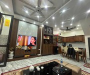 2 Bán nhà 268 ngọc hồi sđcc 5 tầng x 30m2, 3 ngủ, 4 wc, full đồ ở ngay