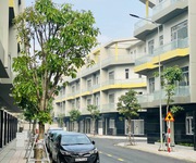 Bán nhà phố trung tâm của trung tâm    4 tầng, shr, mặt tiền 13m