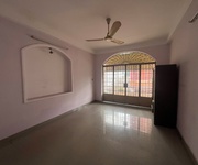 3 Bán gấp MTNB 12M   CX Phú Bình Lạc Long Quân, P.5, Quận 11