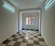 3 Hiếm nhà đẹp 6 tầng mặt phố Lê Hồng Phong, 46m2, 2 mặt tiền 3m, vị trí đẹp, KD sầm uất, giá 18 tỷ