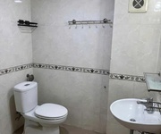 4 Hiếm nhà đẹp 6 tầng mặt phố Lê Hồng Phong, 46m2, 2 mặt tiền 3m, vị trí đẹp, KD sầm uất, giá 18 tỷ