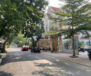 Bán gấp nhà đẹp hẻm 616 lê đức thọ ngang 10m 220m2 khu osimi có gara sân vườn 22 tỷ xíu.