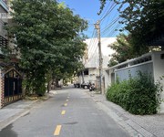 2 Cho thuê nhà 3 tầng 4pn, 3wc, dtsd 220m2, giá siêu hời 6 triệu, đường nguyễn tấn kỳ, trần phú,