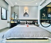 4 Tìm nhà đẹp, ngõ oto, dân trí cao   mặt tiền 8m  lô góc 70m2 cổ nhuế có hết