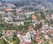 3 Bán liền kề tại trung tâm tx sa pa, cách sun palaza 900m sổ đỏ lâu dài giá 5,75 tỷ  cả đất   nhà