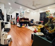 3 Bán căn góc c14 bùi xương trạch, dt 68m2, giá 5,7 tỷ.