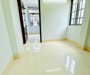 4 Bán nhà 3pn 3 wc 3 tầng sân thượng nhà mới dọn vào ở nguyễn thị tần