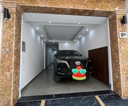 Nhà đẹp cầu giấy - gara ô tô, thang máy hiện đại, đầu tư sinh lời cao