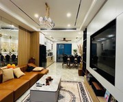 siêu phẩm nhà mới kẻ tạnh   dt 36m    mt 4.2m   oto 7 chỗ đỗ cổng   3 bước ra đê vàng