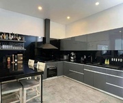 Bán nhà nguyễn văn cừ, oto đỗ cửa,thang máy,đẹp long lanh,42m nhỉnh 13 tỷ tl