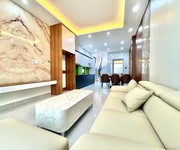 1 Siêu phẩm nhà mới 6 tầng - thang máy- full nội thất - ô tô vô nhà - cách phố ô tô tránh 15m - kinh