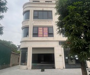 2 Chính chủ cho thuê văn phòng   biệt thự lô góc view đẹp  6.7x17m