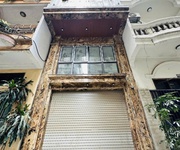 Bán nhà phân lô trần quốc hoàn, cầu giấy - 40m  x 7t thang máy - mt 4m - ô tô tránh - kinh doanh -