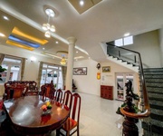 Cho thuê villa nguyên căn 5 phòng ngủ đường 3/4 phường 3 đà lạt giá 18tr Cho thuê villa nguyên căn 5 phòng ngủ đường 3/4 phường 3 đà lạt giá 18tr