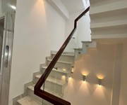 3 Bán nhà hẻm xe hơi cmt8, quận 3   dòng tiền ổn định, giá trị đất tăng trưởng