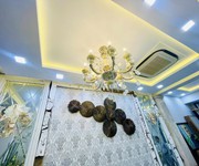 3 Bán nhà hxh cmt8 q10 - 45m2 - 3pn 4w - giá 8,5 tỷ