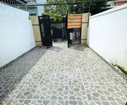 3 Nhà 98m  trường thọ thủ đức   hẻm xe hơi   4pn   chỉ 5.2 tỷ - đang cho thuê 8 triệu/tháng, shr