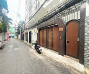 Bán nhà hxh trần bình trọng, 5x18m nh 8m, 8 tấm, 13pn, 13wc, 23.99 tỷ, tl