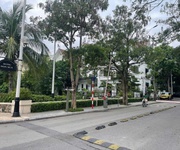 Gấp đất mặt phố phương canh,mặt tiền rộng,ngã tư phương canh   trịnh văn bô,135m,mt 8m,29.9ty