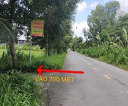 Bán đất nền phú tân   tp bến tre 300m2, giá chỉ 3.2 triệu/m2, gần chợ tú điền