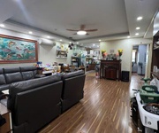 Bán chcc c37 bắc hà. dt 105m, 03 ngủ, sđcc. giá 8,2 tỷ. lh: 0964769634