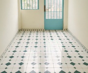 Nhà hẻm ô tô cách mạng tháng tám , quận 10 , 47 m2 vuông vức , 3 tầng , 4.5 tỷ