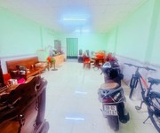 2 Ngay chợ vải phú thọ hoà - hẻm xe hơi - 118m ngang 5 nở hậu - 2 tầng 3pn chỉ 9.x 2 Ngay chợ vải phú thọ hoà - hẻm xe hơi - 118m ngang 5 nở hậu - 2 tầng 3pn chỉ 9.x