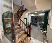 Bán nhà nguyễn lương bằng 45m2. 6 tầng. mặt tiền 3.2m. giá 12.3 tỷ đống đa hà nội