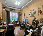 Nhà đẹp Nguyễn Khang 41.3m    5 tầng - đường ô tô tránh   giá chỉ 15.5 tỷ