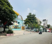 Nhà ngộp hẻm 730 lê đức thọ 90m2 ngang 4.1m 5 lầu gara view sông có pn người già 9.5 tỷ