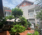 Siêu phẩm nhà 3 tầng thiết kế theo biệt thự nằm tại phường trung tâm nha trang, khánh hòa