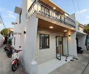 Nhà 2 tầng 50m2, lô góc   bờ bao tân thắng tân phú