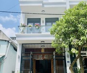 Ngay đh công thương - mặt tiền 10m - nhà đẹp 4 tầng - 64m chỉ 9.x