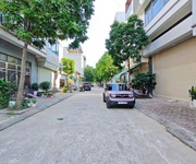 Bán nhà phân lô, giãn dân quỳnh đô- thanh tri, 80 m2, mặt tiền 5m, giá 19 tỷ.