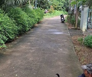 Bán đất đẹp xã diên phước   huyện diên khánh   diện tích : 100m2 ngang 5,5m giá 800 tr số chứng