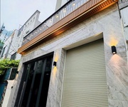 Nhà xây mới 1 trệt. 2 lầu. sân thượng -2 pn. 3wc. ban công lớn 6 tỷ 250