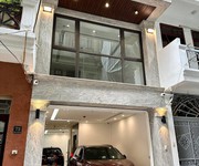 Bán nhà hoàng quốc việt cầu giấy phân lô vỉa hè ô tô tránh văn phòng 60m 7 tầng thang máy 28 tỷ