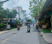 1 Chính chủ cần bán gấp lô đất đẹp đường dương quảng hàm dt: 4 x 17m vuông giá 8.4 tỷ , p6, gv.