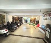 Bán nhà phố Láng Hạ, Ba Đình dòng tiền 1.8 tỷ/năm 9 tầng 110m2 giá 54 tỷ