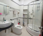 4 Bán nhà khu tên lửa 5 lầu, thang máy , 100m2 , 5pn chỉ 12.9 tỷ