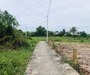 Bán 11.75m x 25m đất full thổ cư hẻm lê minh công, lagi giá rẻ 1 tỷ gần biển