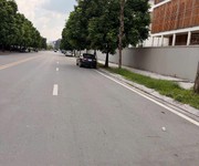 Nhà đẹp lõi ngọc thụy   ngõ ô tô vào nhà   6 tầng thang máy   full nội thất   gần công viên, trường