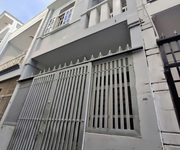 Giảm 300tr  nhà vuông shr 3 tầng 40m2   phạm văn chiêu gò vấp s