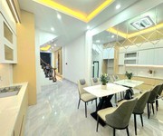 Nhà đẹp phố khương hạ, 48m 5 tầng- view hồ, có gara ô tô, nội thất xa hoa. giá 15,4 tỷ