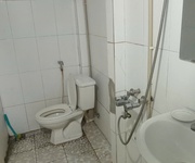 1 Cho thuê Phòng ở khép kín. 6 m2 8m2 sân. Bên cạnh Khu Đô Thi Định Công.Hoàng Mai. 1 Cho thuê Phòng ở khép kín. 6 m2 8m2 sân. Bên cạnh Khu Đô Thi Định Công.Hoàng Mai.